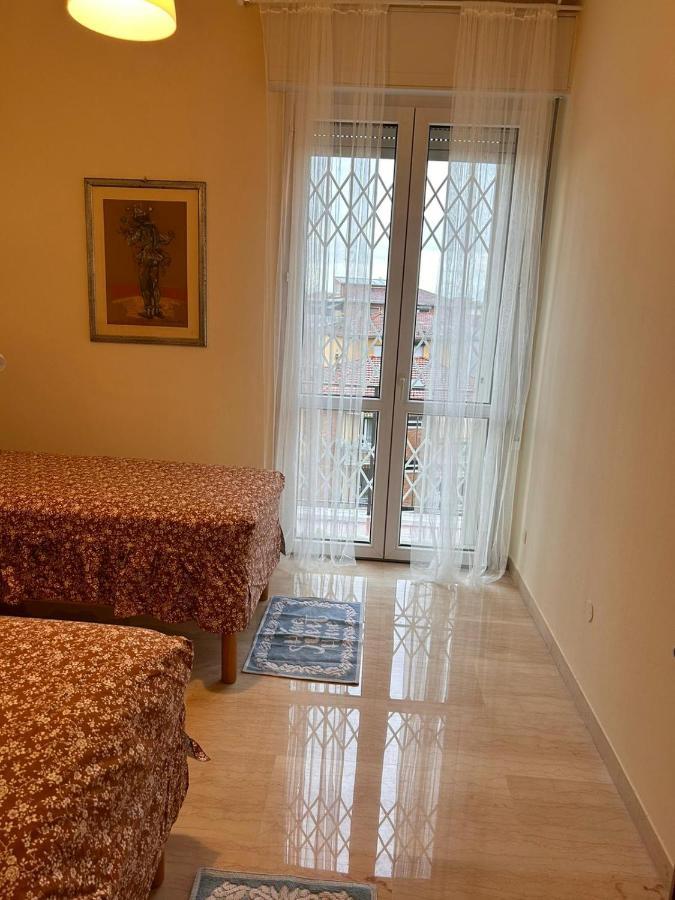 Camere In Appartamento Condiviso Vista San Luca Bologna Kültér fotó