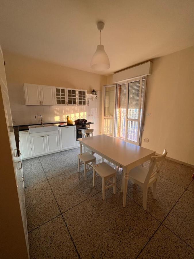 Camere In Appartamento Condiviso Vista San Luca Bologna Kültér fotó