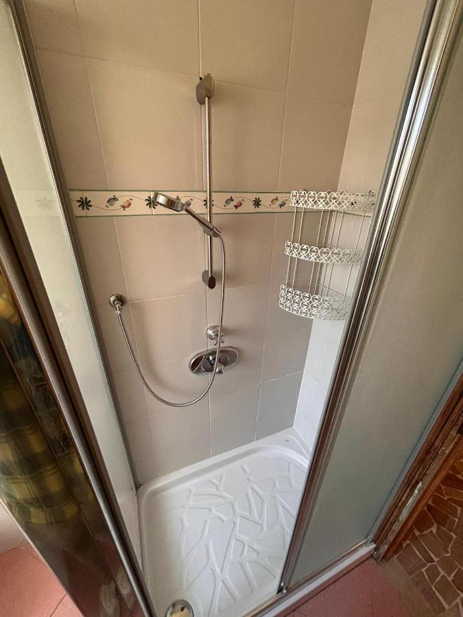 Camere In Appartamento Condiviso Vista San Luca Bologna Kültér fotó